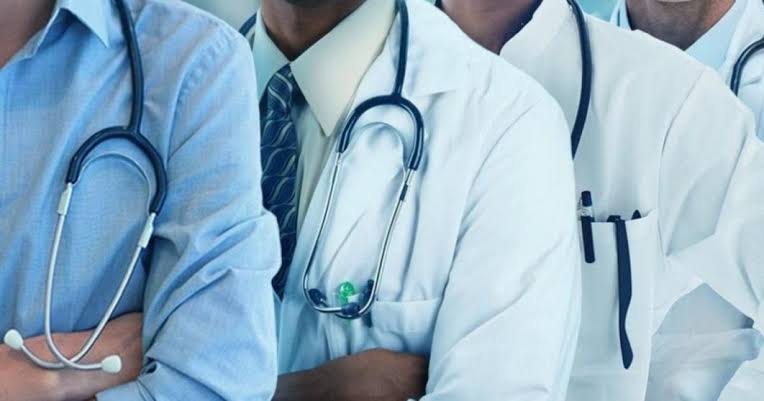 Nigerian doctors react as FG increases hazard allowance from N5,000 to N40,000 for doctors, N34,000 for others