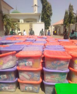 Senator Goje launches project 'Zero Hunger' in Gombe, assists disabled