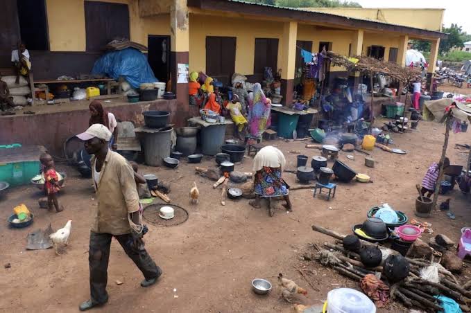 Gov. Bello visits IDPs camp in Gwada, Niger, assures them of returning home soon