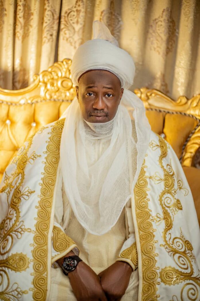 Nuhu Dikko Yashe turbaned as Fada Babban Katsina