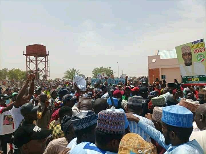 Mammoth crowd welcomes Dankwambo as he returns to Gombe