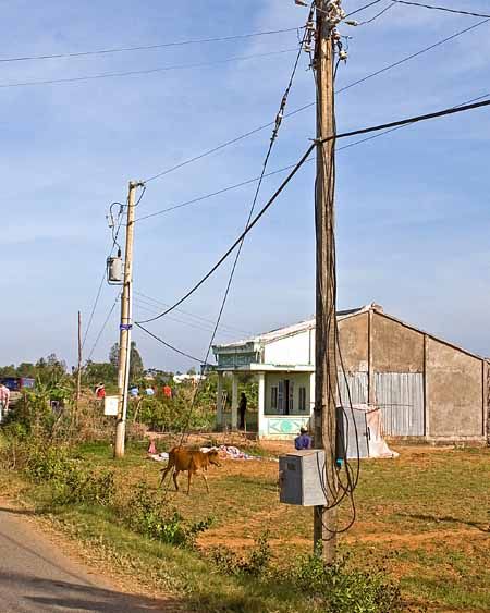 NDPHC signs power supply pact with Abuja community