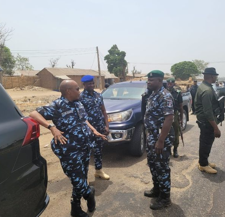 IGP Usman Baba patrols Abuja-Kaduna highway (photos)