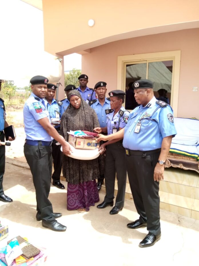 Gombe police commissioner donates Sallah clothes to fallen heroes'