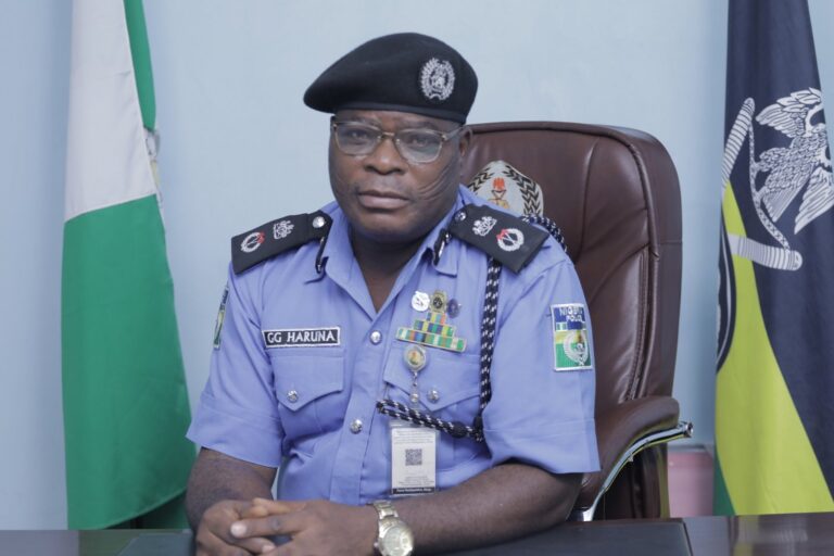 Yobe police tightens ban on tinted glasses, covered number plates 