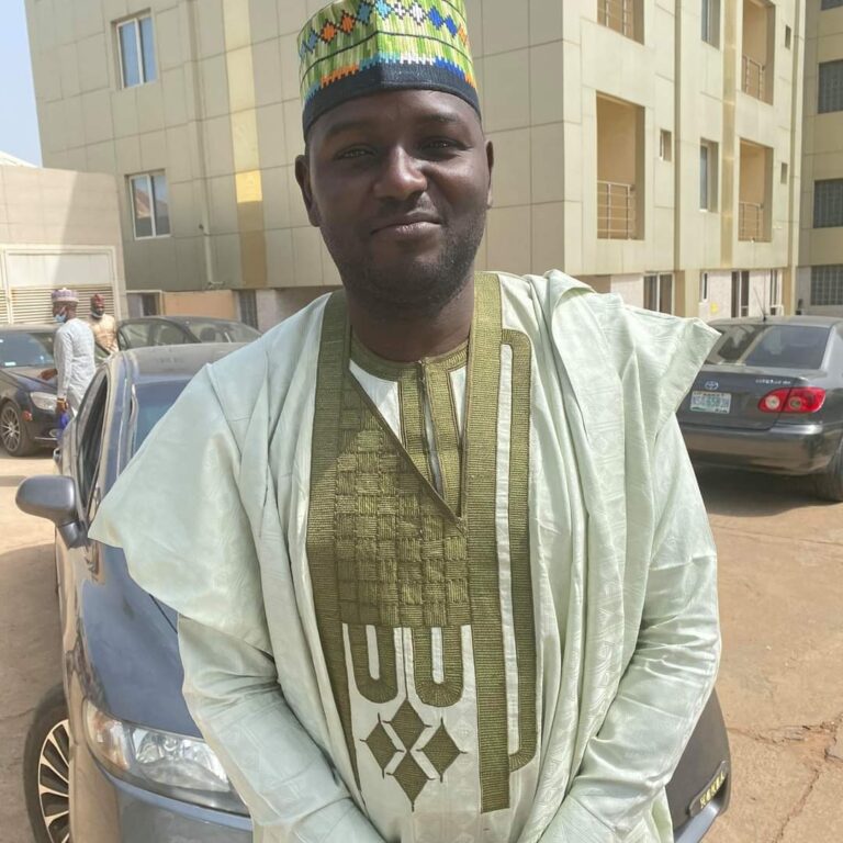 Between citizen and parachute journalism by Abdullahi Aliyu Maiwada