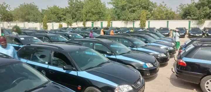 Gov. Buni offers 100 Toyota cars on loan to 100 beneficiaries in Yobe