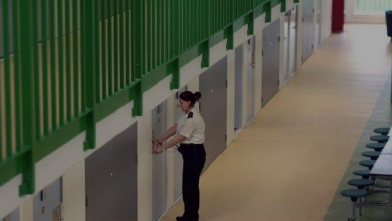 18 female prison guards lose jobs over inappropriate relationships with prisoners