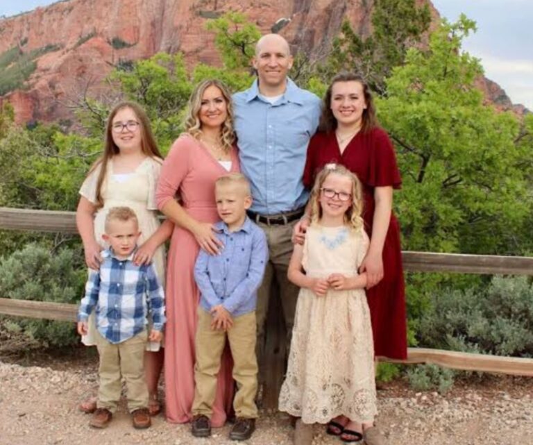 American man murders wife, mother-in-law, 5 children before committing suicide