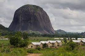 Wonders of Taraba’s Mountain of Death, the highest mountain in Nigeria