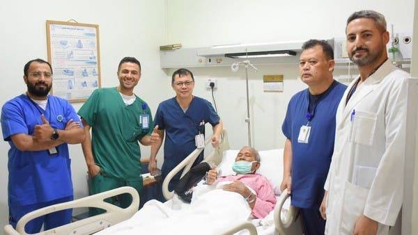 Medical team saves 90-year-old Indonesian suffering from ruptured bowel during hajj