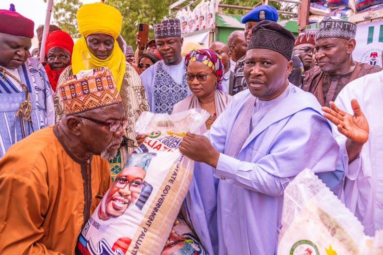 Adamawa distributes 60,000 bags of rice to vulnerable persons