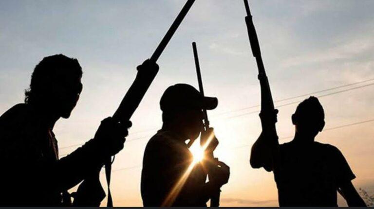 Gunmen attack travellers in Cross River, abduct several passengers, injure 3