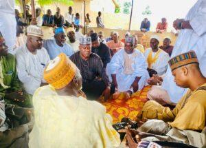 Senator Goje distributes relief items, money to flood victims in Gombe