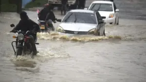 15 killed as deadly floods hit Kenya