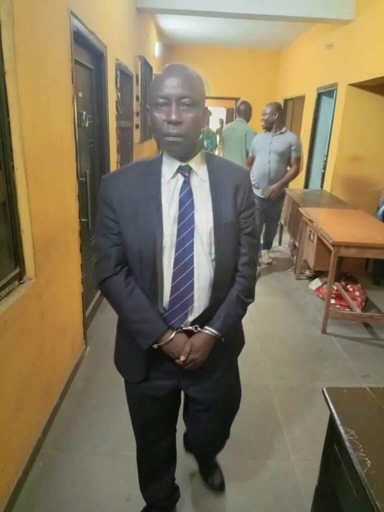 Akwa Ibom police arrest lawyer caught beating wife in viral video