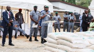 Customs implements plan to alleviate food scarcity (Pictures)