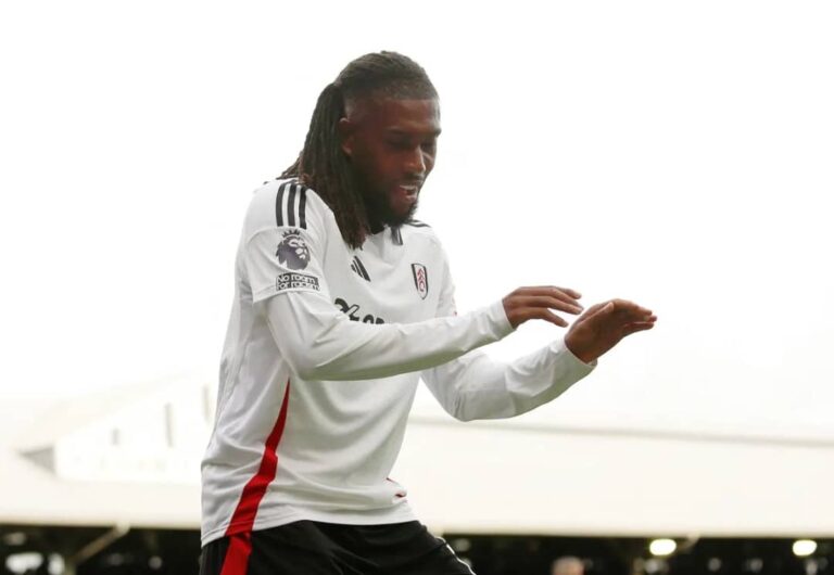 Iwobi scores as Fulham defeat Leicester City 2-1