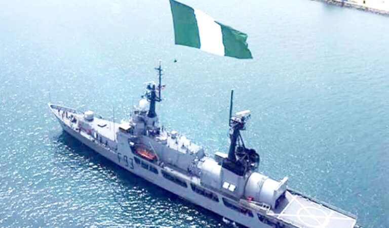 Naval officer drowns while rescuing crew from stranded vessel