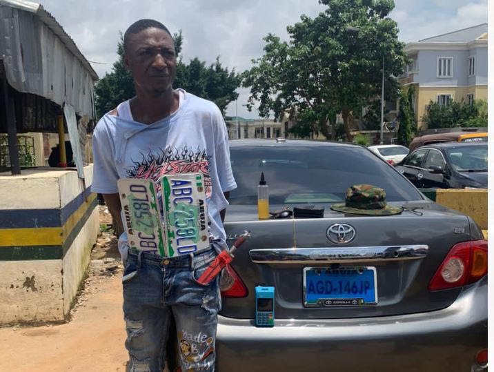 Police in Abuja arrest armed robbery suspect, recover stolen car, weapons