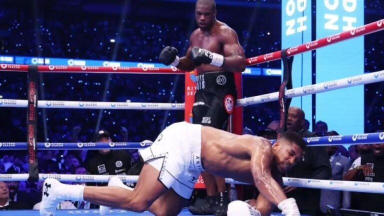 Anthony Joshua knockout in epic Wembley clash