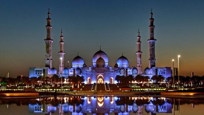 10 most beautiful Mosques around the world