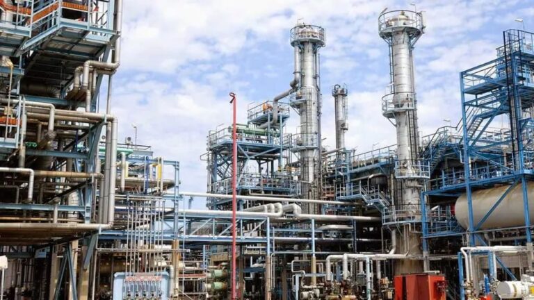 Port Harcourt refinery petrol price surpasses Dangote's by ₦75/litre - Marketers