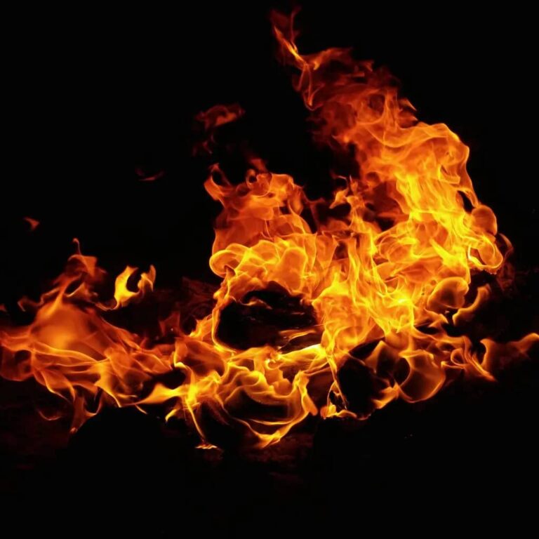 Tragic fire in Ibadan kills husband, wife, grandson