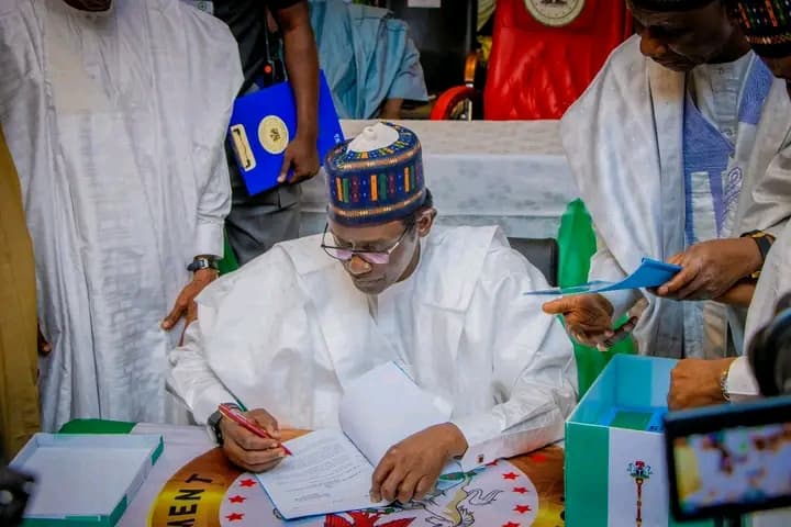 Gov. Buni signs ₦320bn 2025 budget into law, empowers 500 youths with ₦50m grant