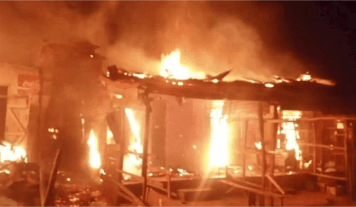 Traders count losses as fire ravages popular market