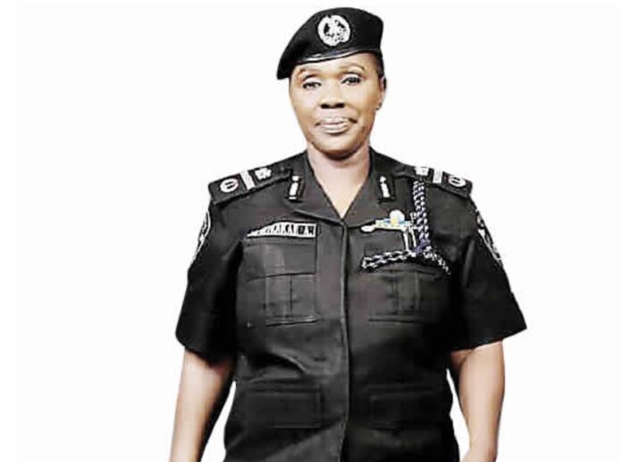 Police erase law dismissing unmarried officers over pregnancy