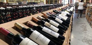 Trump to impose 200% tariff on European alcohol in retaliation to EU's tariffs