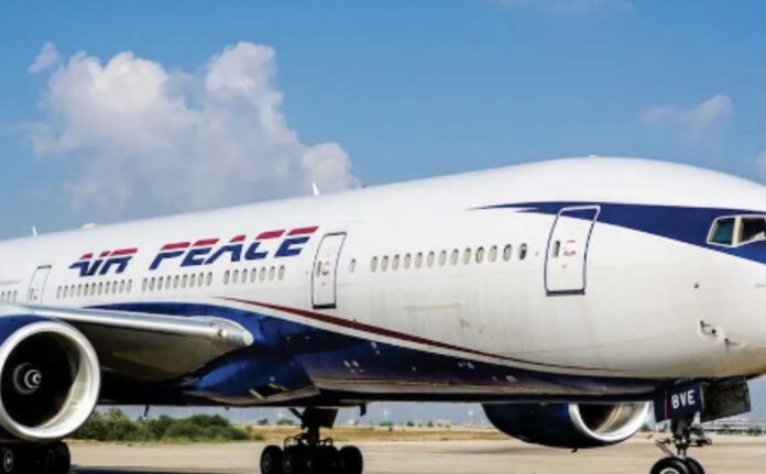 Popular airline announces 15% discount for students on Nigeria-London flights