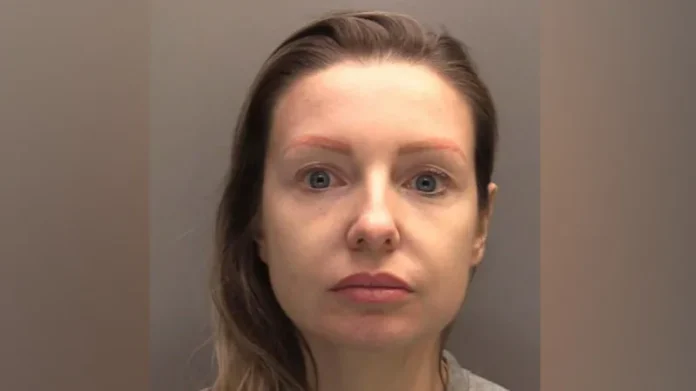 Female prison gov risks jail term for "inappropriate relationship" with inmate