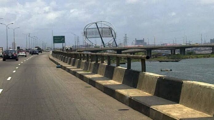 Independence bridge in Lagos reopened