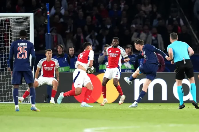 Ruiz-vs-Arsenal-61ff50db8