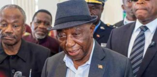 Liberian president's plane in near-miss during landing