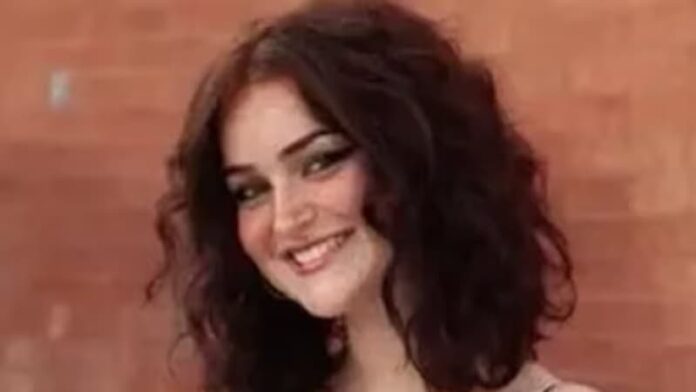 Viral Trend Turns Deadly: Teenager dies after inhaling keyboard cleaner Viral Trend Turns Deadly: Teenager dies after inhaling keyboard cleaner