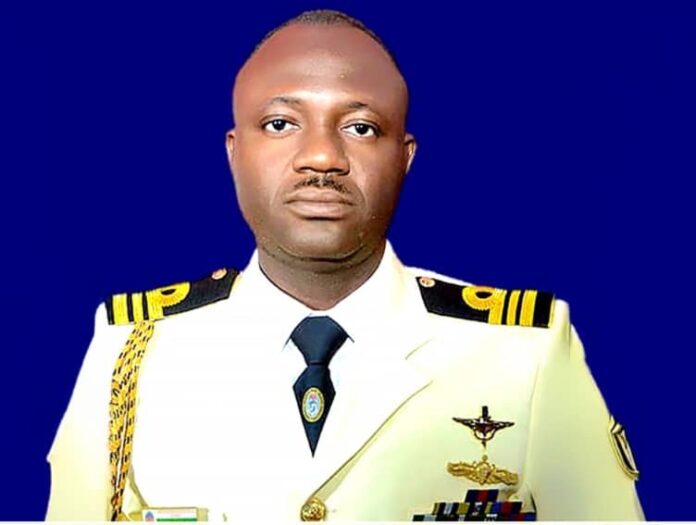 Police arrest 13 suspects with dangerous weapons after murder of naval officer