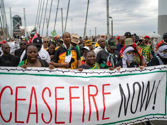 South African Jews demand end to blockade, pledge their "own bodies" to break siege on Gaza South African Jews demand end to blockade, pledge their "own bodies" to break siege on Gaza