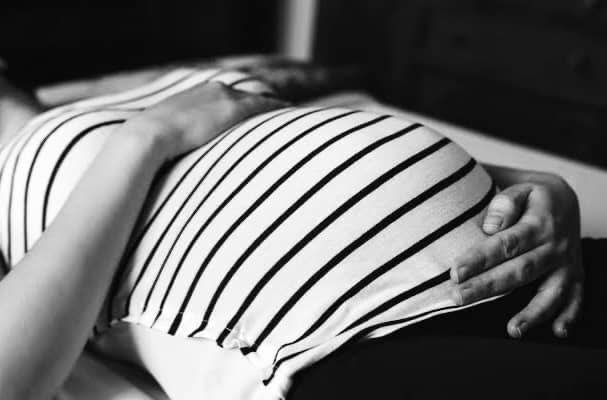 Man beats pregnant wife to death Man beats pregnant wife to death