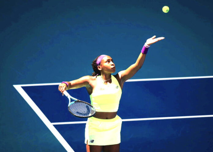 Tennis: Gauff wins French Open title, defeats Sabalenka Tennis: Gauff wins French Open title, defeats Sabalenka