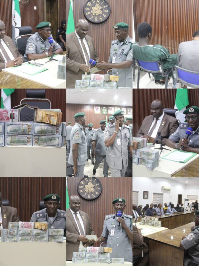 IMG-20250708-WA0039 Customs intercepts ₦654m worth of foreign currency at Kano airport, hands over suspects to EFCC