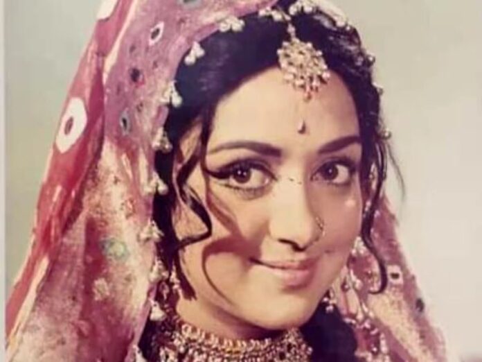 The complex love life of Bollywood's  dream girl Hema Malini