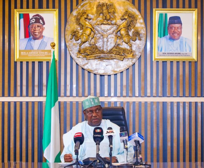 Fake Certificate Clampdown: FG orders full verification of academic credentials Fake Certificate Clampdown: FG orders full verification of academic credentials