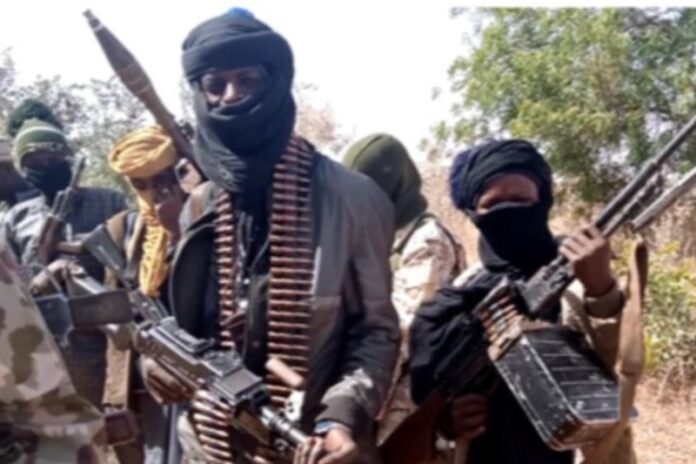 Bandits storm Zamfara mosque, kidnap 40 during prayers Bandits storm Zamfara mosque, kidnap 40 during prayers