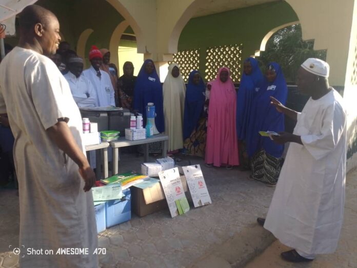 d2764944-b4c2-465c-a52e-e54f7ee8ffc7