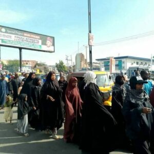 Hundreds decry alleged Anti-Nigeria remarks by president Trump in protest