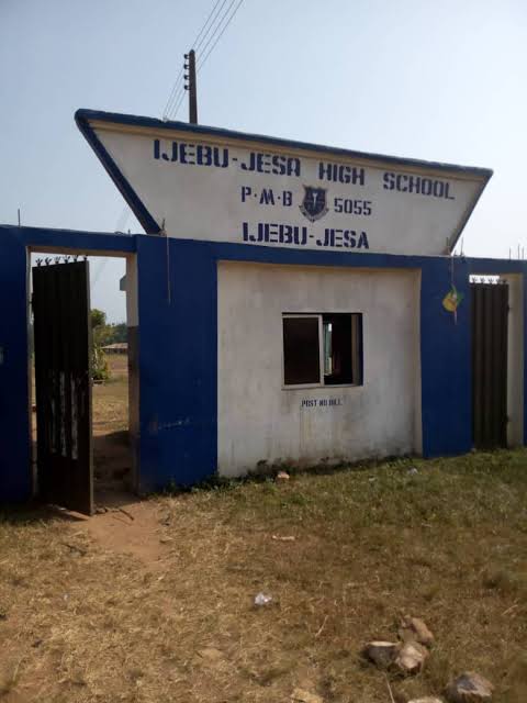 Ijebu-Jesa Grammar School at 70! (2), by Abiodun Komolafe Ijebu-Jesa Grammar School at 70! (2), by Abiodun Komolafe